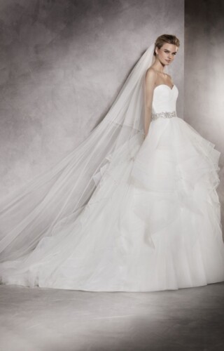 suknia slubna pronovias ALBANIA