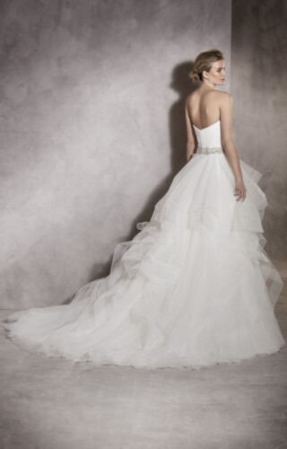 suknia slubna pronovias ALBANIA
