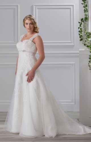 suknia slubna tres chic 8261