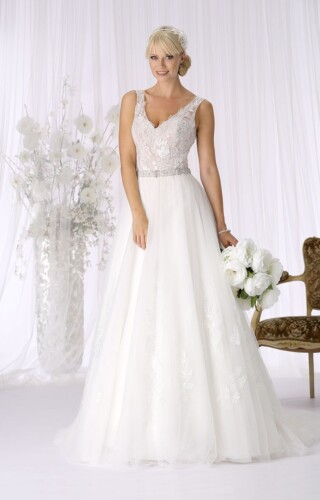 suknia slubna tres chic 8274