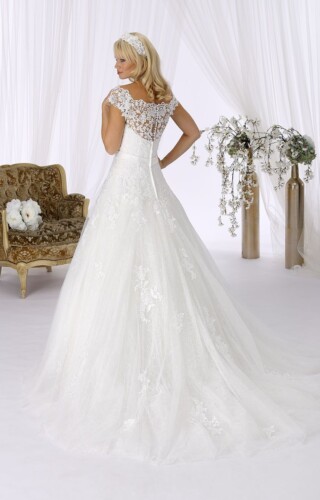suknia slubna tres chic 8321