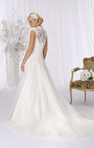 suknia slubna tres chic 8339