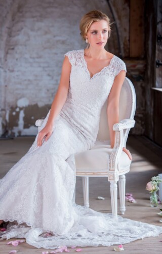 suknia slubna tres chic 9917