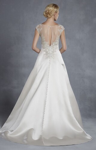 suknia slubna blue by enzoani Honeyville