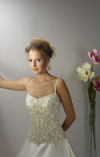 suknia slubna diane legrand 13EM9