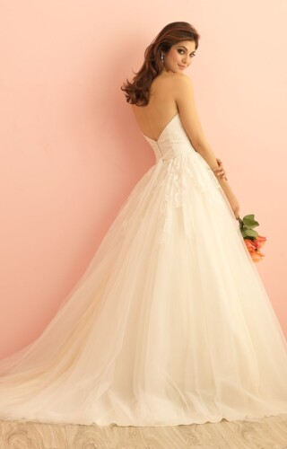suknia slubna allure romance 2867
