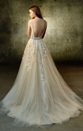 suknia slubna blue by enzoani Lavender