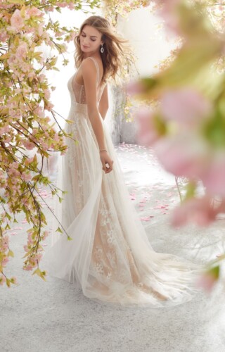 suknia slubna mori lee 6896