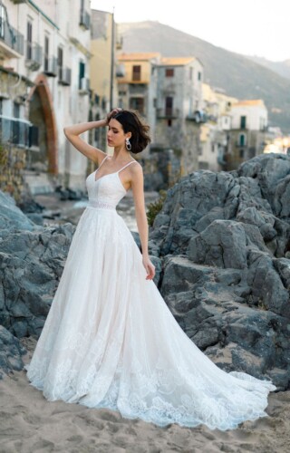 suknia slubna allure bridals F208 Lakyn
