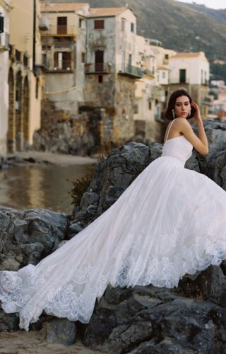 suknia slubna allure bridals F208 Lakyn