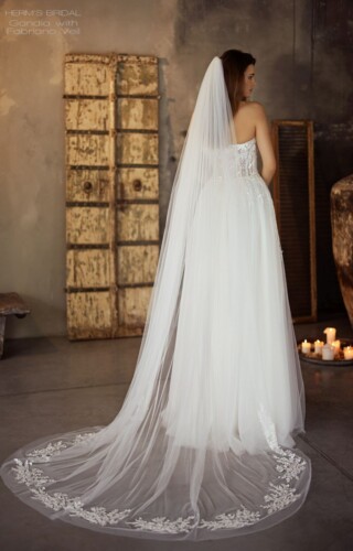 suknia slubna Herms Bridal Gandia with Fabriano Veil