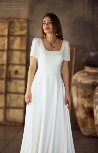 suknia slubna Herms Bridal Garantias with Crepe Sleeves