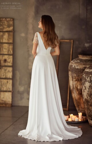 suknia slubna Herms Bridal Garantias with lace sleeves
