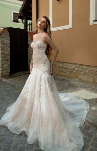 suknia slubna queen 2317