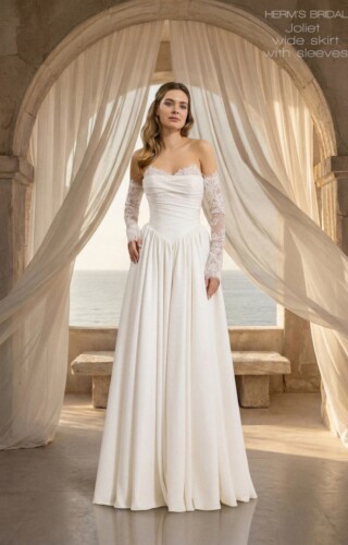 Suknia ślubna Herms Bridal Joliet wide skirt with sleeves